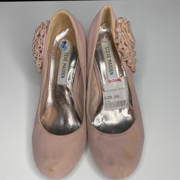 STEVE MADDEN PINK HEELS WITH FLORAL EMBELLISHMENT SIZE 7 - Picture 4 of 8